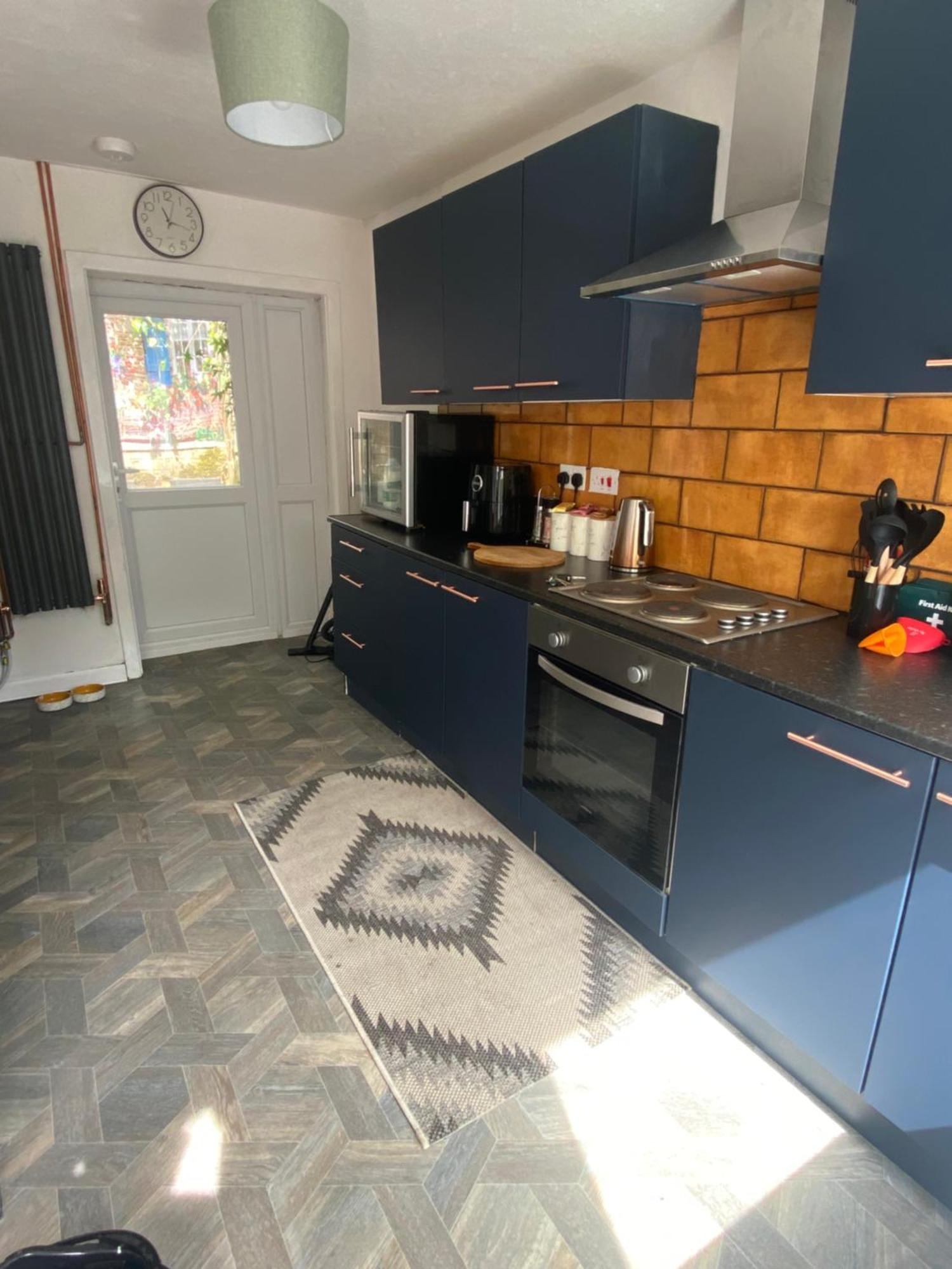 Mountain View Two Bedroom Llwynypia Dış mekan fotoğraf